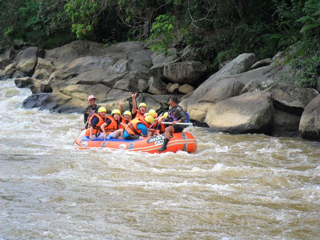 River-Rafting-1