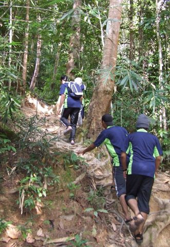 Jungle_Trekking_04